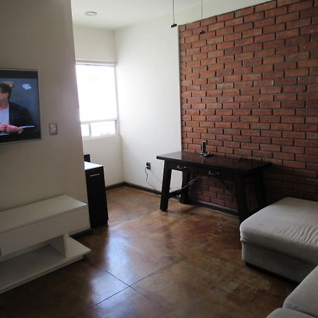 Hostal Casa Castillo 모렐리아 외부 사진