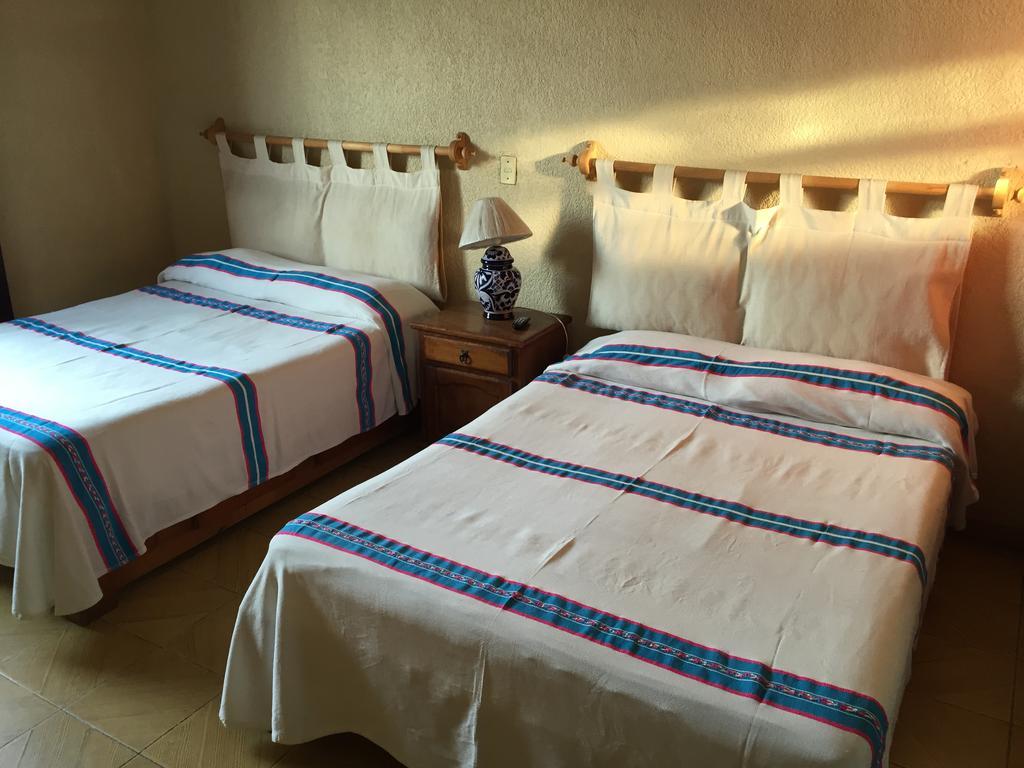 Hostal Casa Castillo 모렐리아 객실 사진