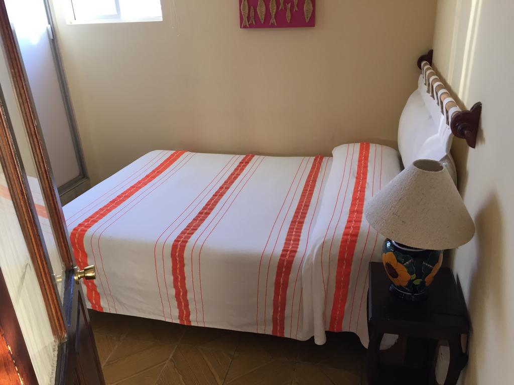Hostal Casa Castillo 모렐리아 객실 사진